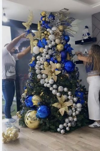 Árbol de Navidad Verde Pino 1.80m - 940 Ramas photo review